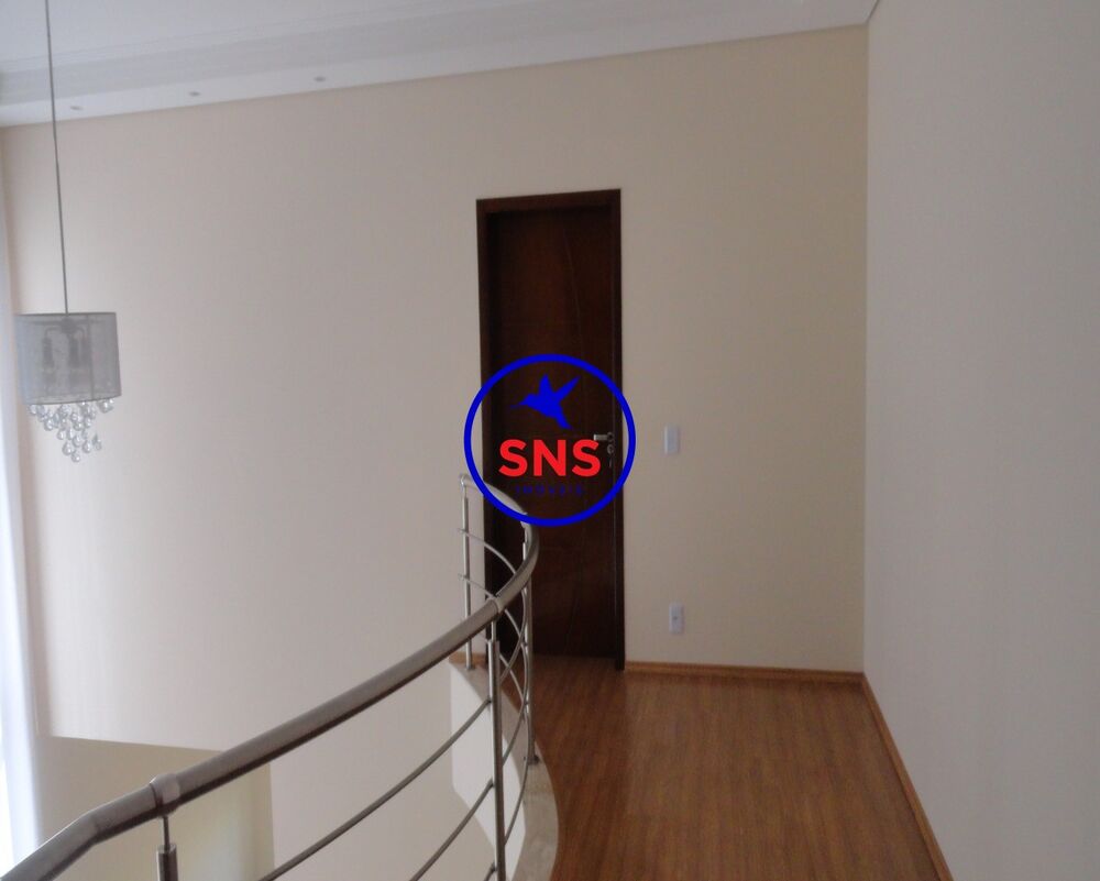 Casa à venda com 3 quartos, 410m² - Foto 3