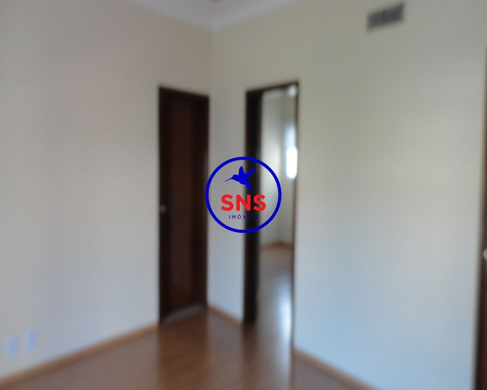 Casa à venda com 3 quartos, 410m² - Foto 4
