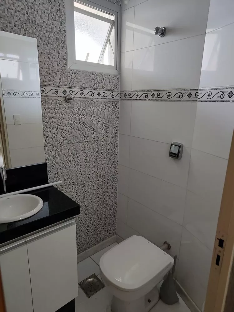 Apartamento à venda com 1 quarto, 63m² - Foto 2