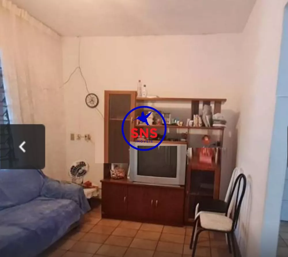 Casa à venda com 2 quartos, 100m² - Foto 4