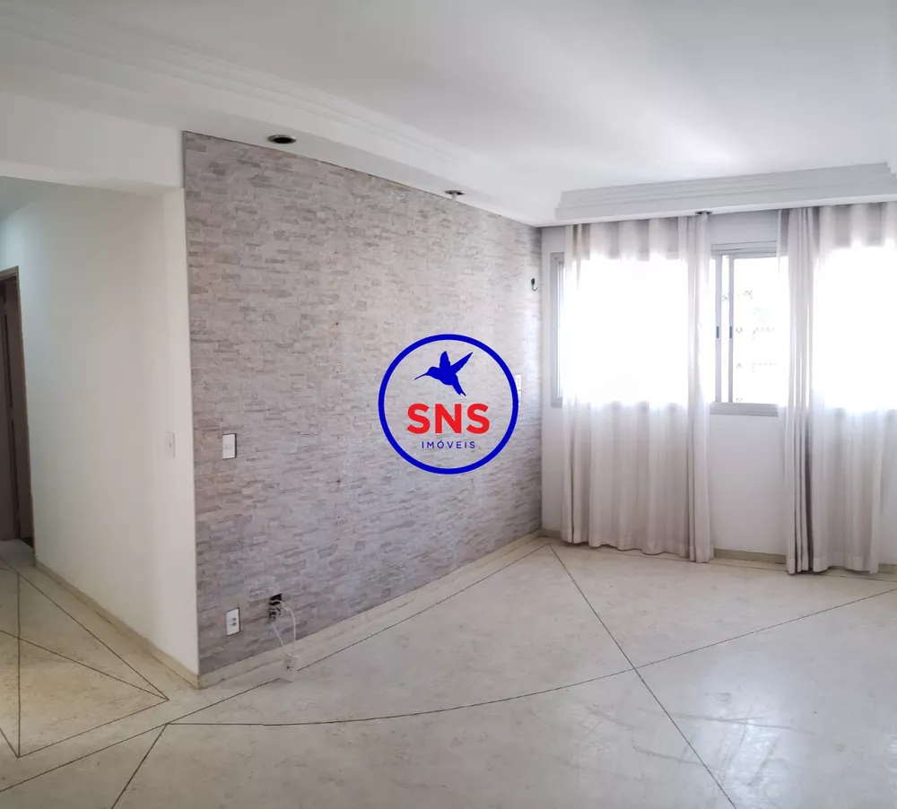 Apartamento à venda com 2 quartos, 70m² - Foto 1