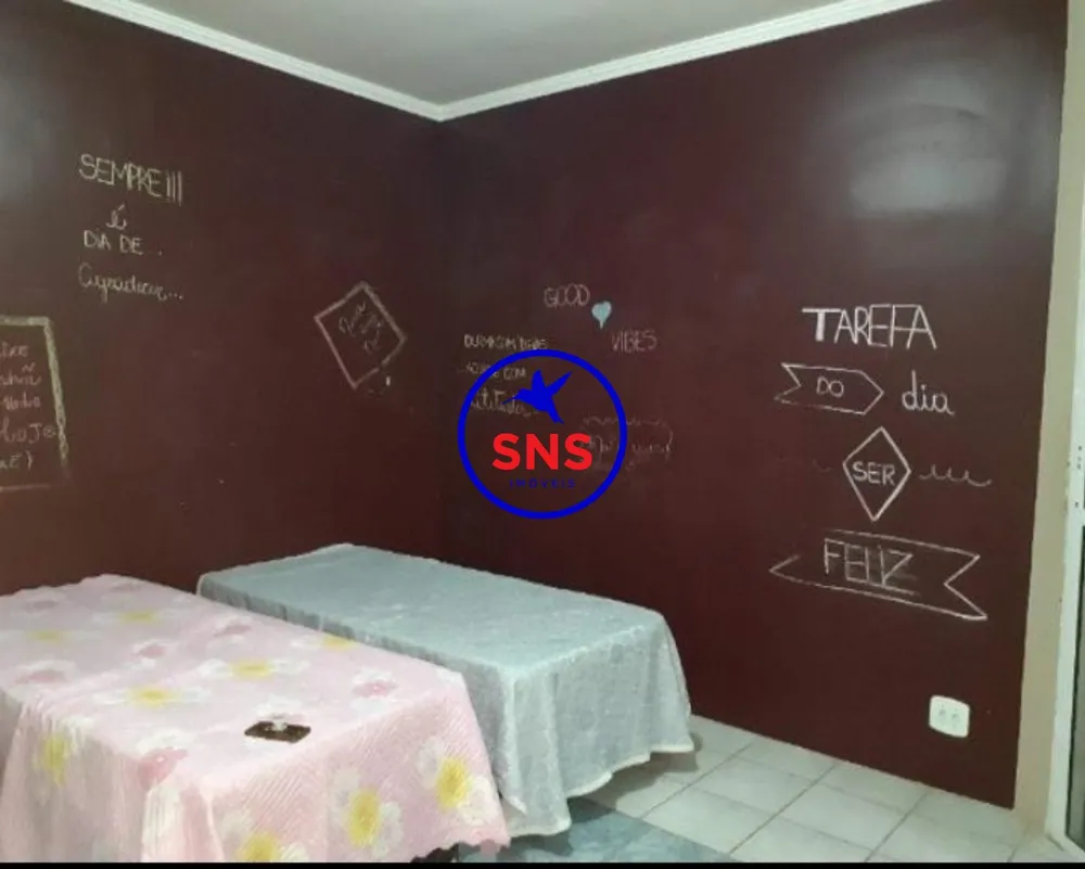 Casa, 4 quartos, 239 m² - Foto 13