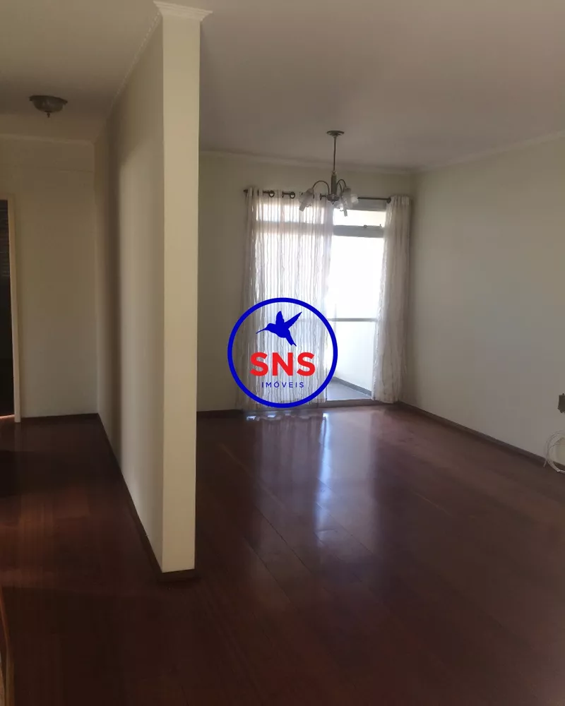 Apartamento à venda com 3 quartos, 100m² - Foto 2