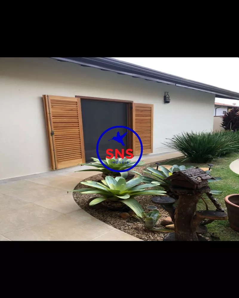 Casa de Condomínio à venda com 4 quartos, 281m² - Foto 3