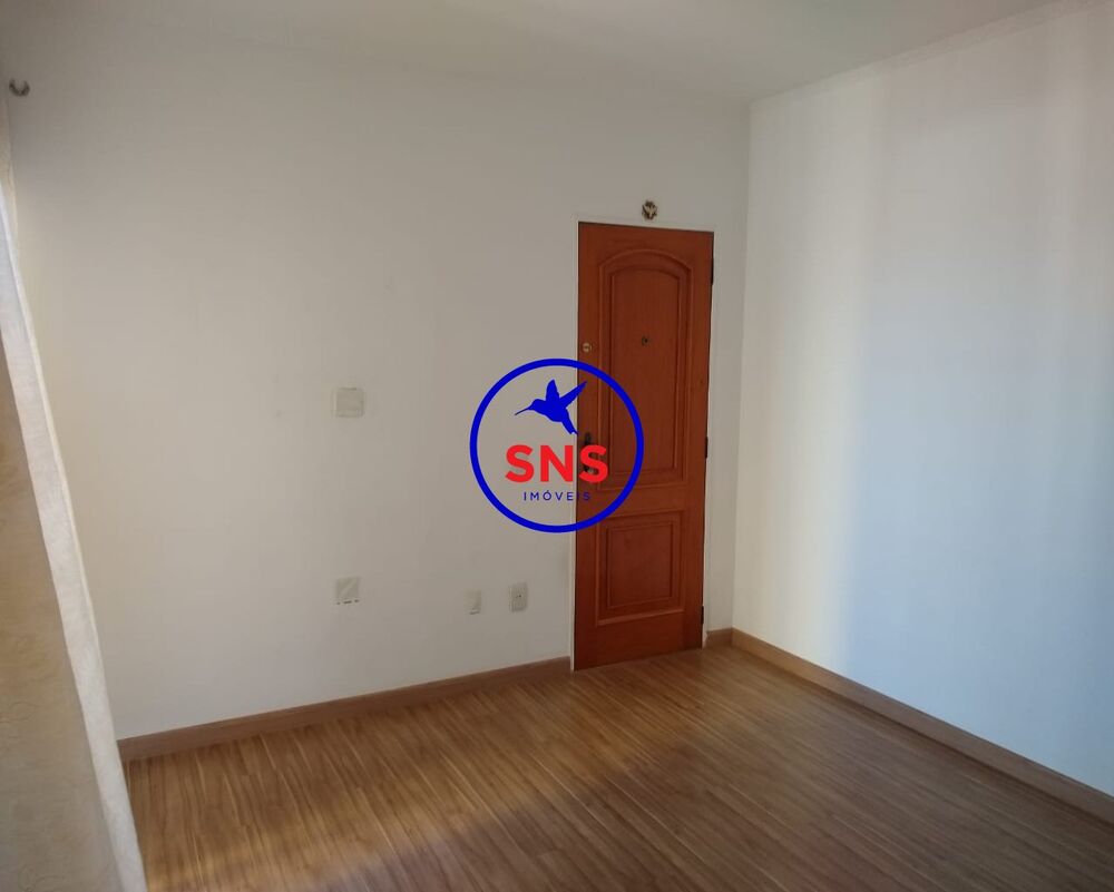 Apartamento à venda com 2 quartos, 62m² - Foto 8