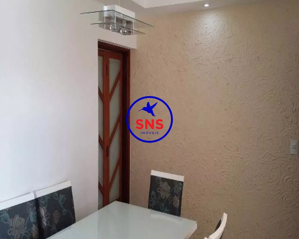 Apartamento à venda com 3 quartos, 96m² - Foto 2