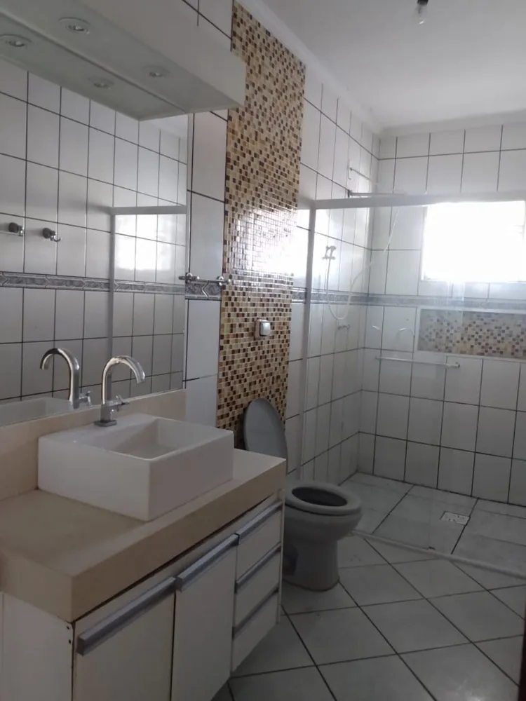Casa, 4 quartos, 200 m² - Foto 8
