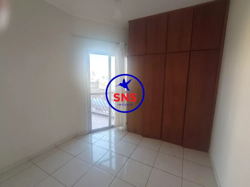 Apartamento à venda com 1 quarto, 45m² - Foto 2