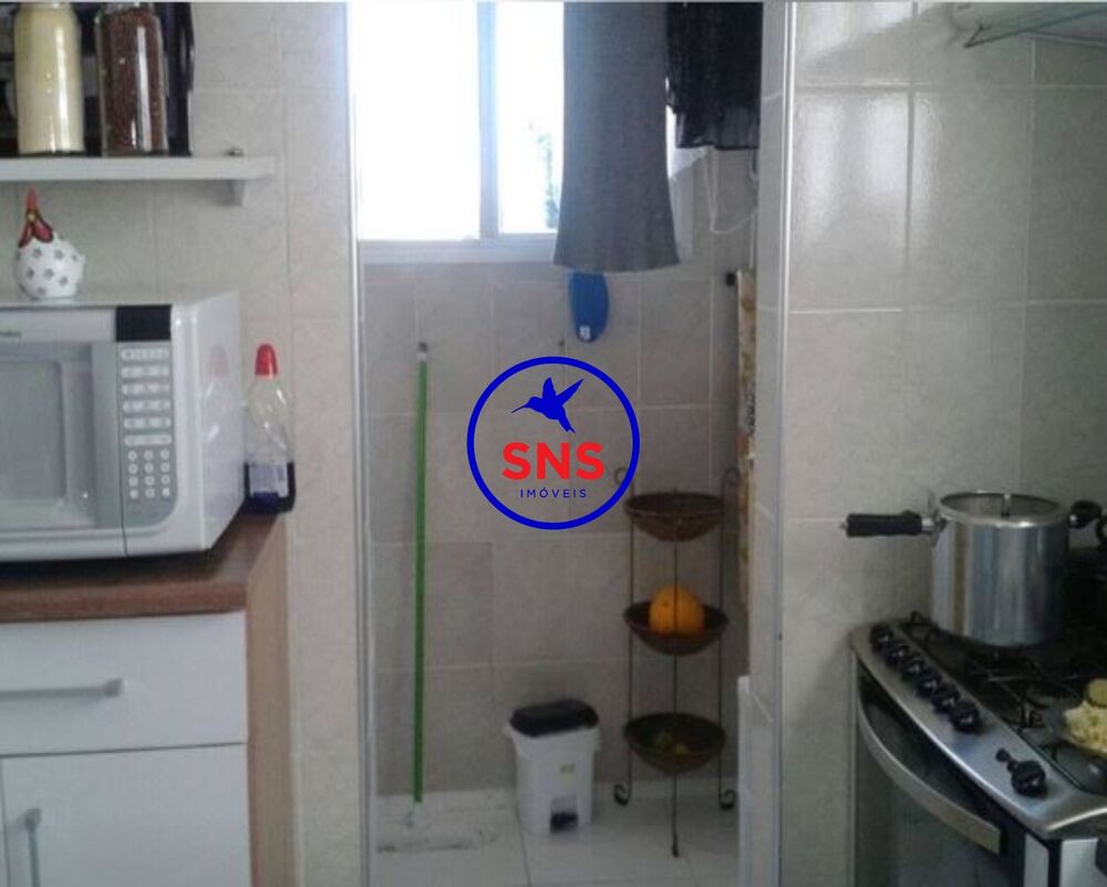 Apartamento à venda com 2 quartos, 77m² - Foto 2