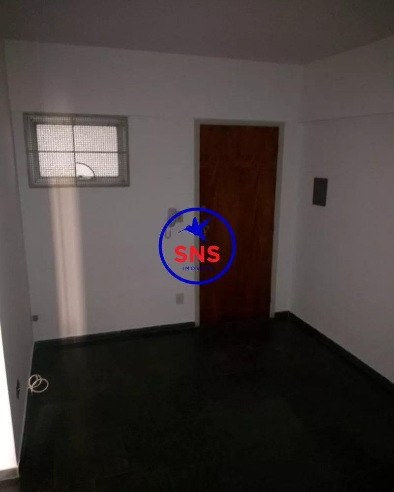 Apartamento à venda com 1 quarto, 45m² - Foto 2