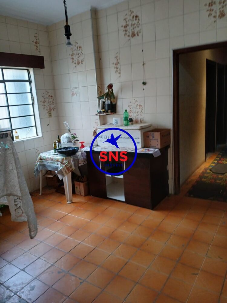 Casa à venda com 3 quartos, 287m² - Foto 7