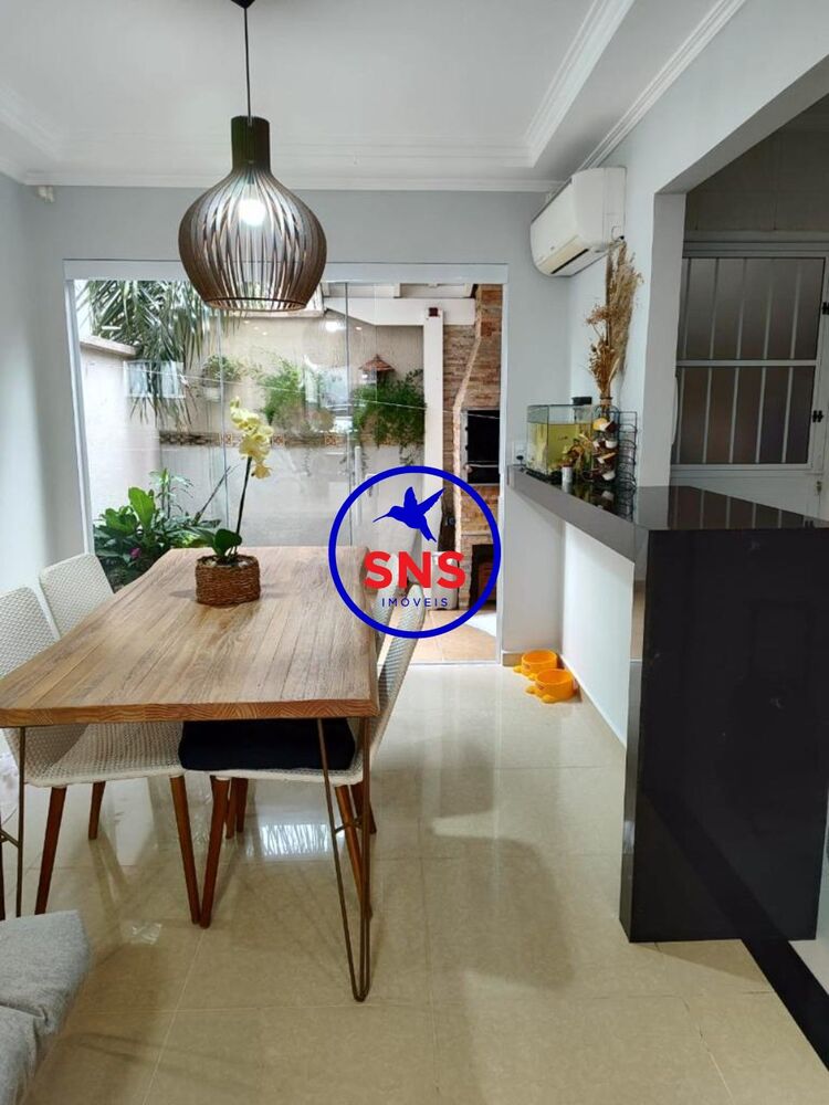 Casa, 3 quartos, 100 m² - Foto 1