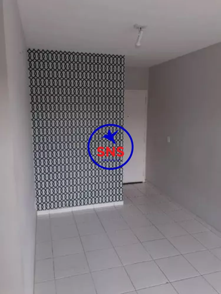 Apartamento à venda com 2 quartos, 50m² - Foto 2