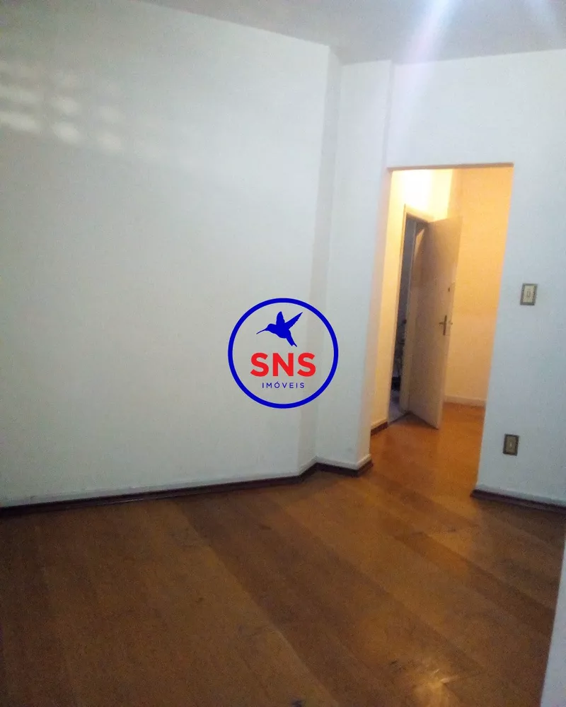 Apartamento à venda com 2 quartos, 60m² - Foto 1