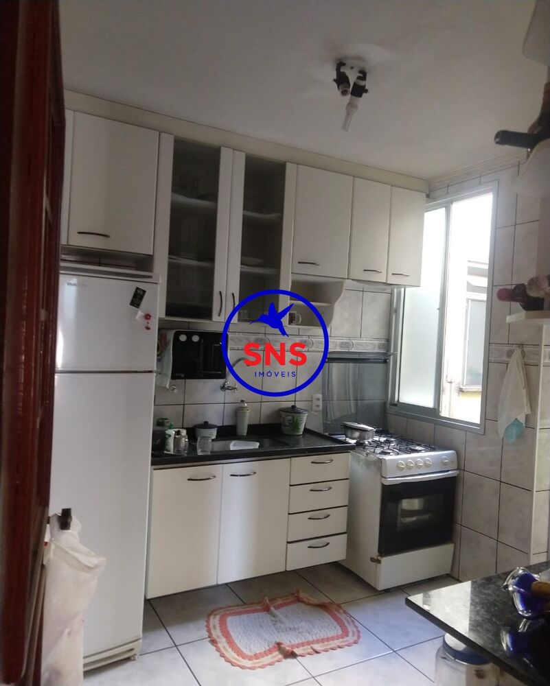 Apartamento à venda com 2 quartos, 40m² - Foto 2