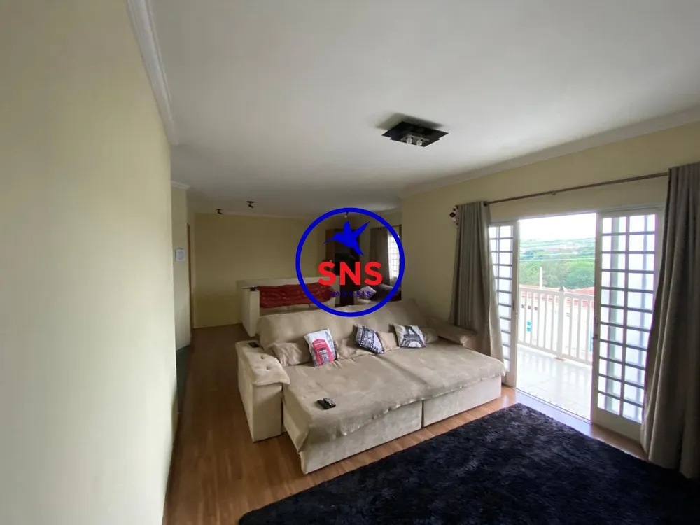Casa, 3 quartos, 219 m² - Foto 4