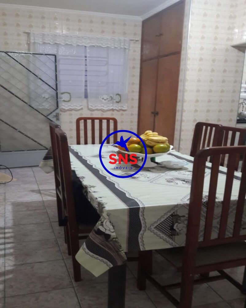 Casa, 3 quartos, 250 m² - Foto 2