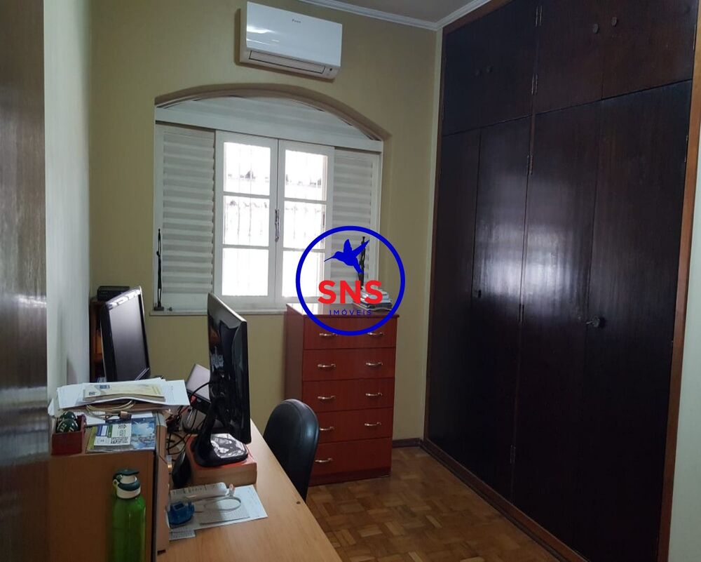 Casa, 3 quartos, 195 m² - Foto 4