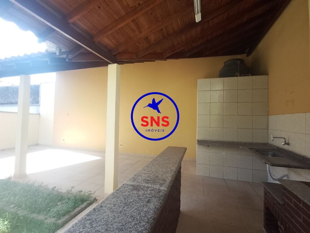 Casa à venda com 3 quartos, 250m² - Foto 5