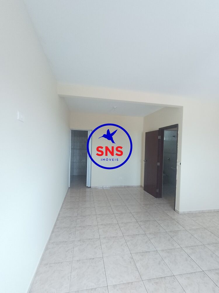 Casa à venda com 3 quartos, 250m² - Foto 7