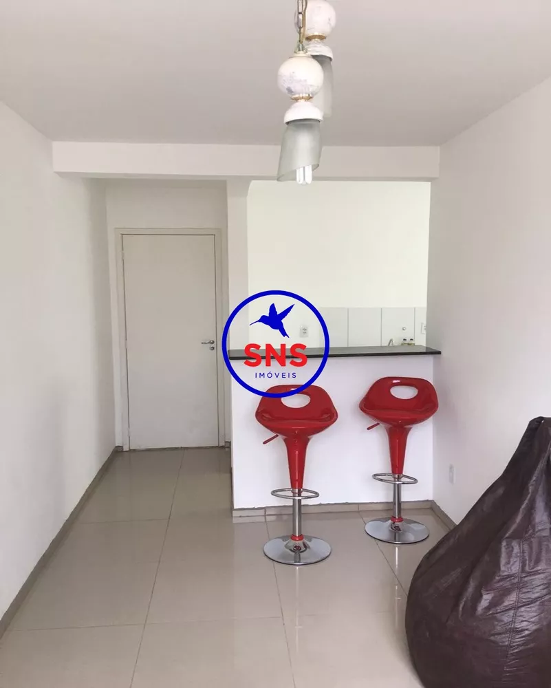 Apartamento à venda com 2 quartos, 45m² - Foto 2