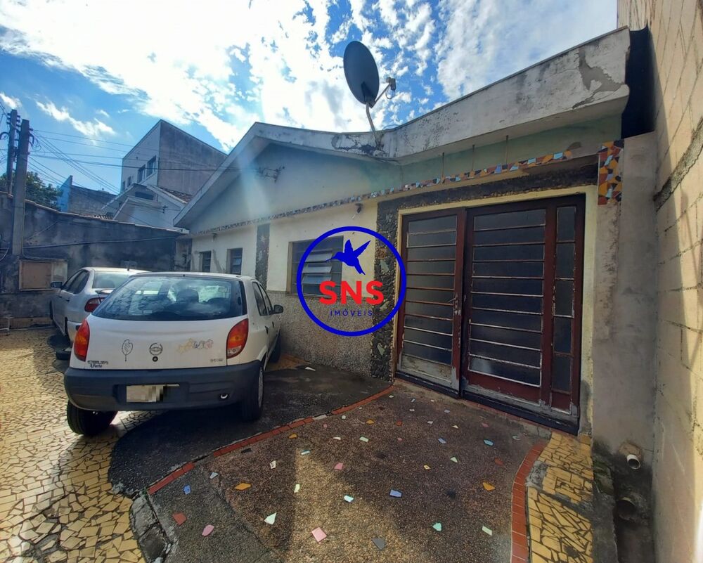 Casa, 4 quartos, 121 m² - Foto 1
