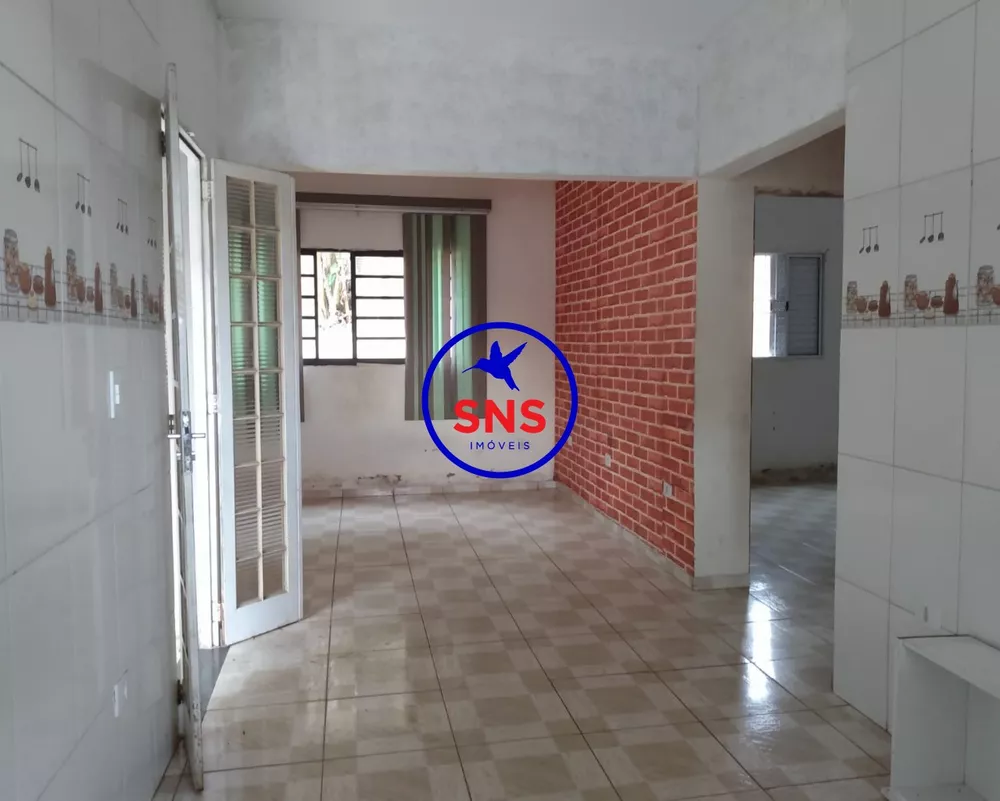 Casa à venda com 2 quartos, 200m² - Foto 6