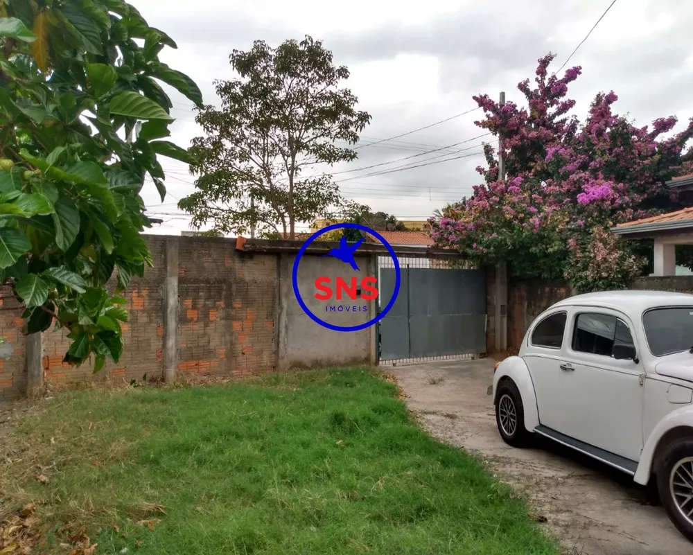 Casa à venda com 2 quartos, 200m² - Foto 2