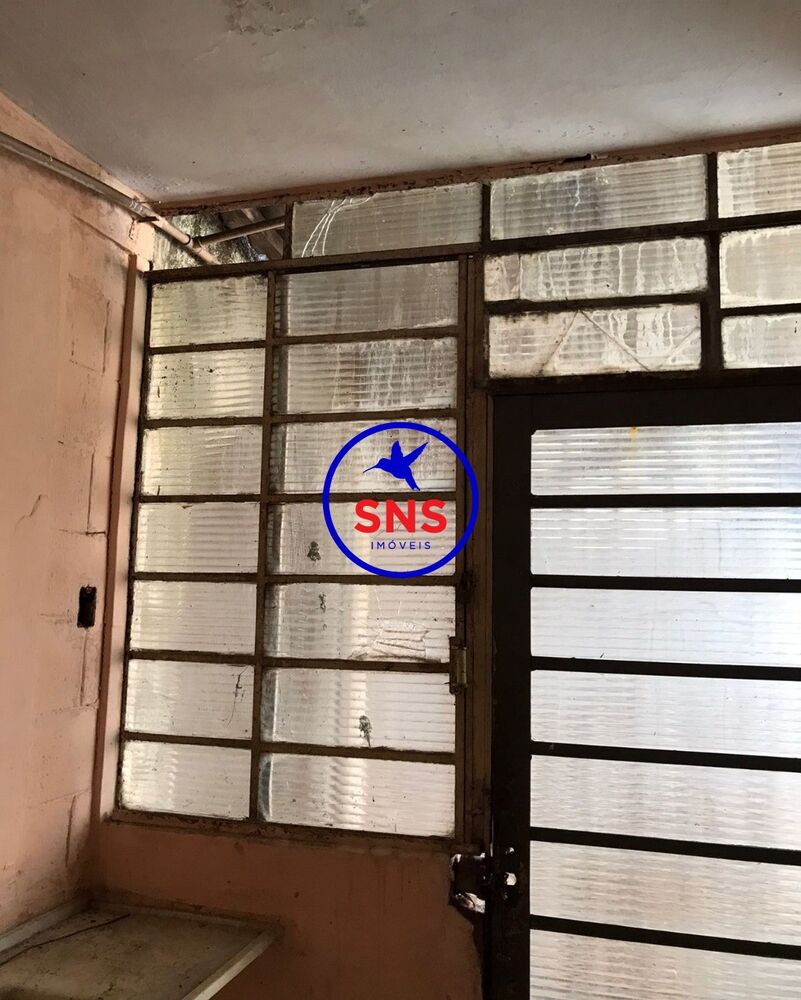 Casa à venda com 2 quartos, 100m² - Foto 3