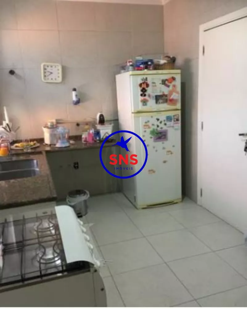 Apartamento à venda com 2 quartos, 105m² - Foto 2