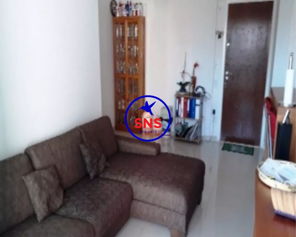 Apartamento à venda com 2 quartos, 67m² - Foto 2