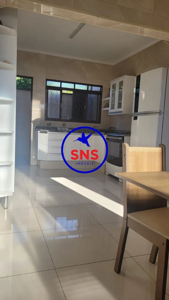 Casa, 5 quartos, 250 m² - Foto 13