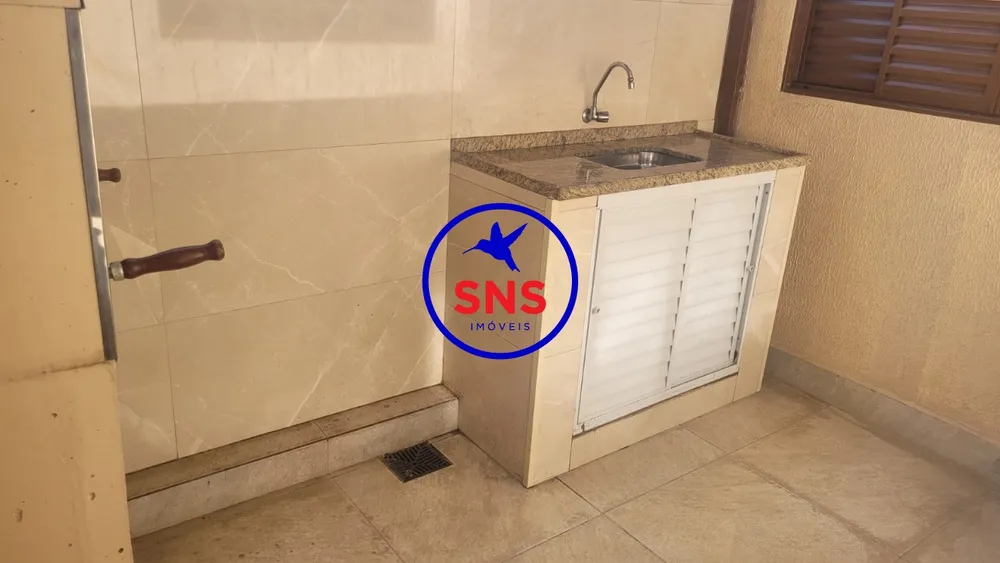 Casa, 5 quartos, 250 m² - Foto 19