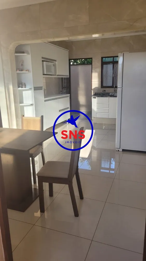 Casa, 5 quartos, 250 m² - Foto 12