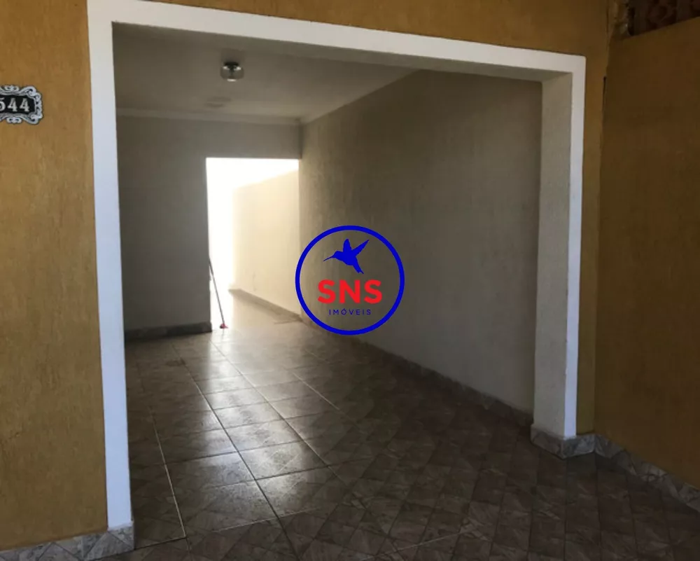 Casa à venda com 5 quartos, 300m² - Foto 3