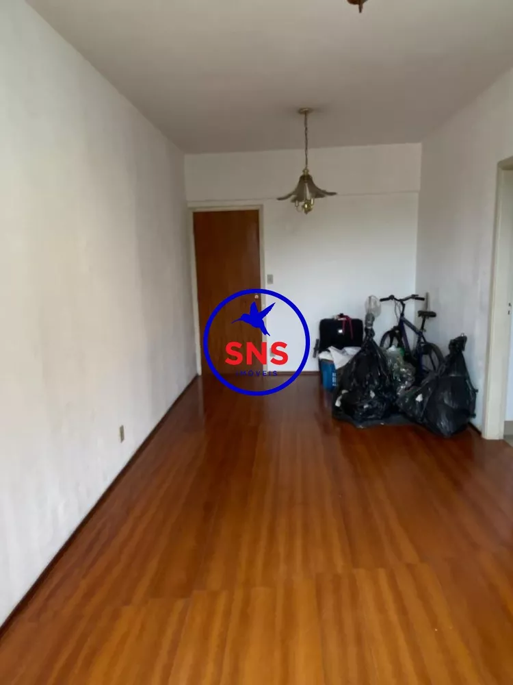 Apartamento à venda com 3 quartos, 96m² - Foto 2