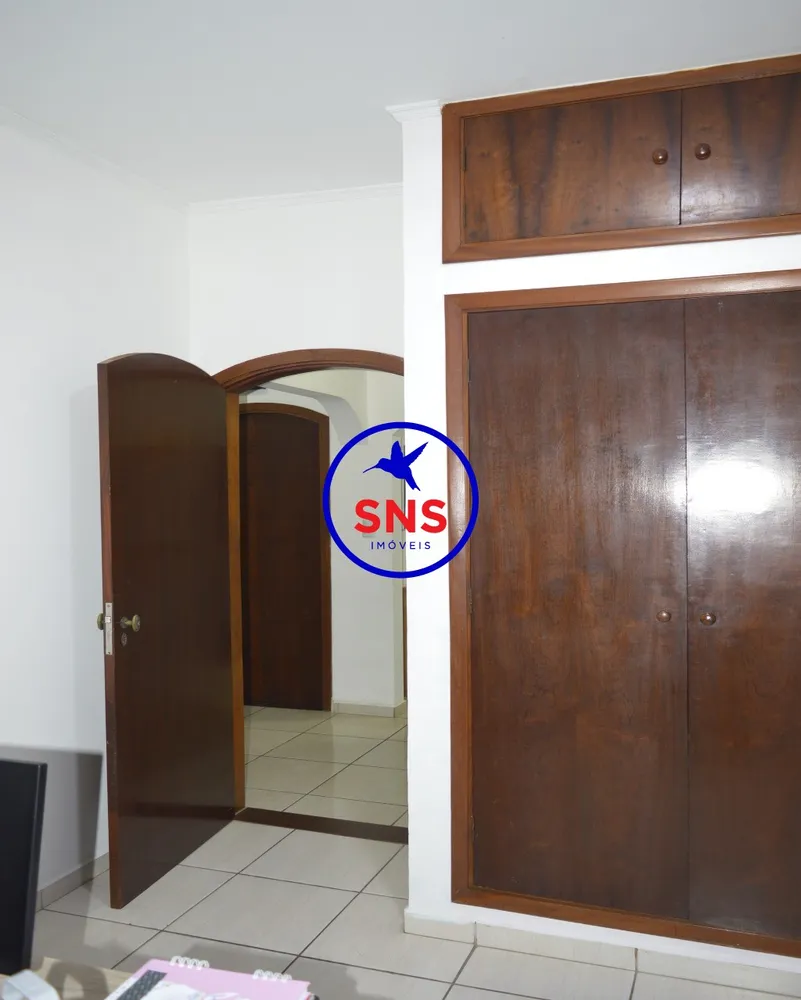 Casa, 4 quartos, 285 m² - Foto 16