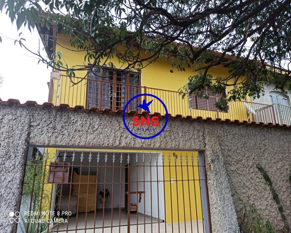 Sobrado, 3 quartos, 227 m² - Foto 2