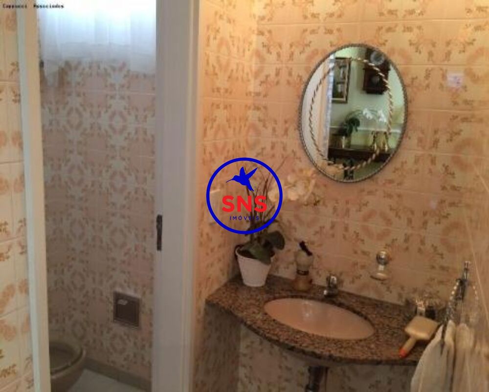 Casa à venda com 3 quartos, 320m² - Foto 7