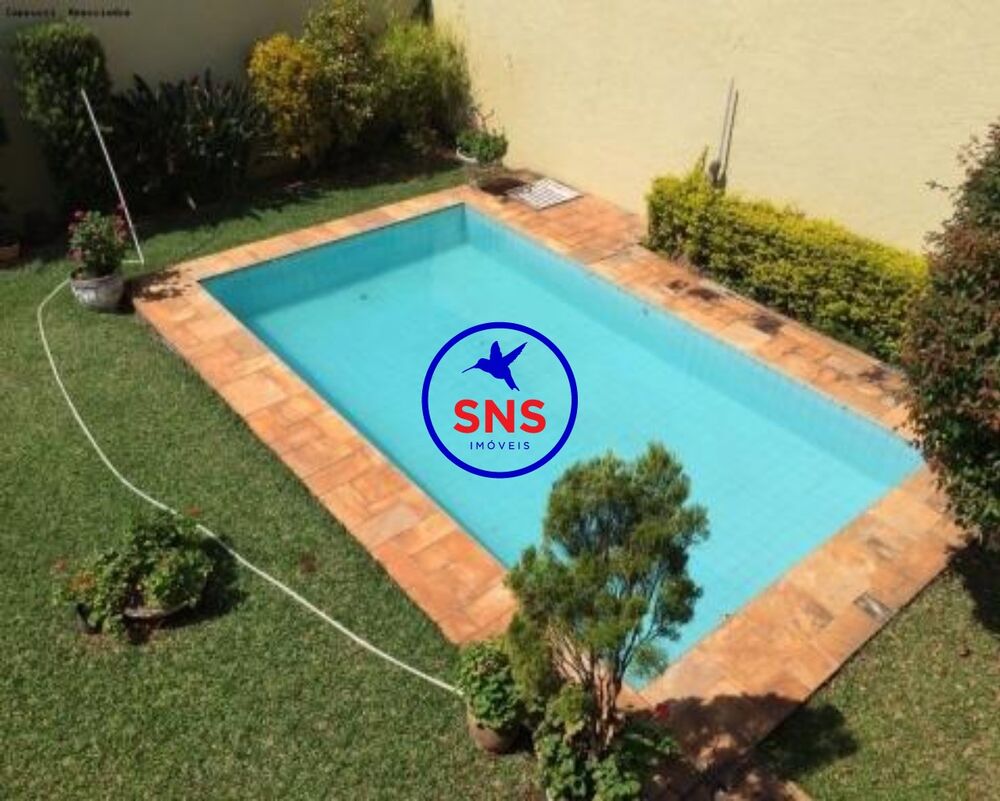 Casa à venda com 3 quartos, 320m² - Foto 8