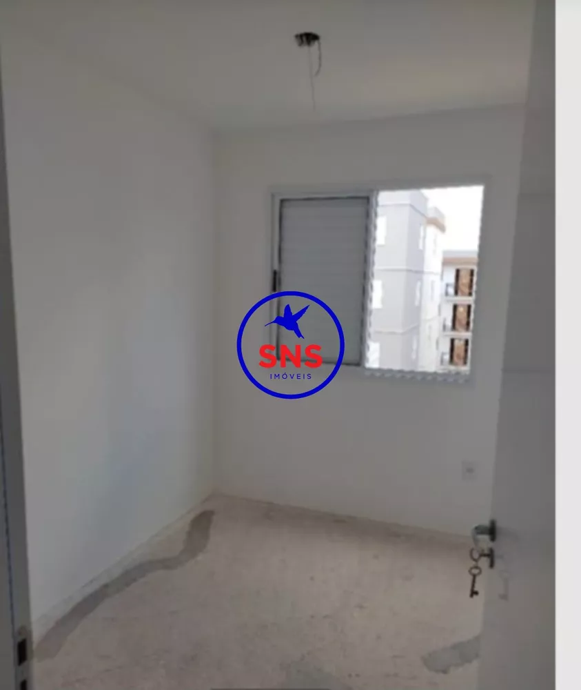 Apartamento à venda com 2 quartos, 42m² - Foto 3