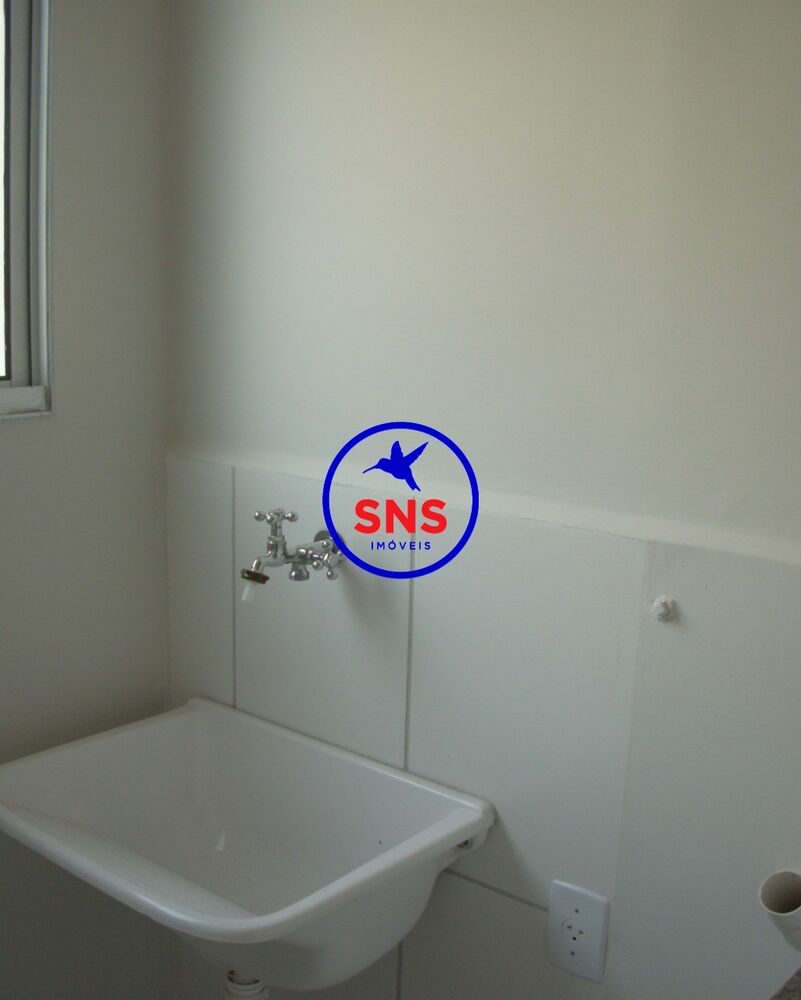 Apartamento à venda com 3 quartos, 70m² - Foto 1