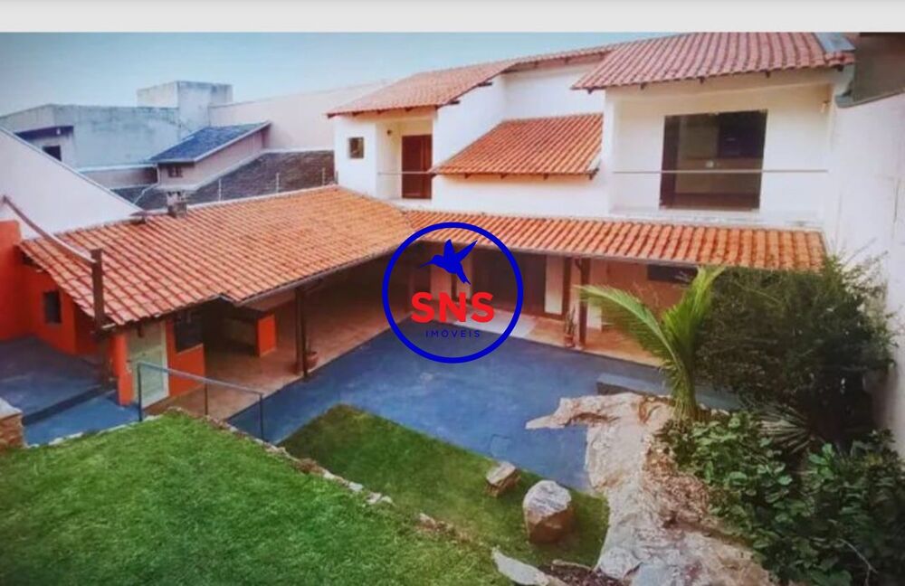 Casa, 4 quartos, 276 m² - Foto 2