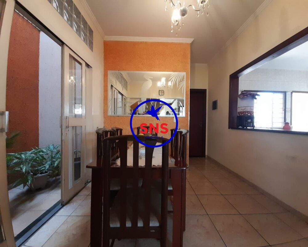 Casa, 4 quartos, 308 m² - Foto 3