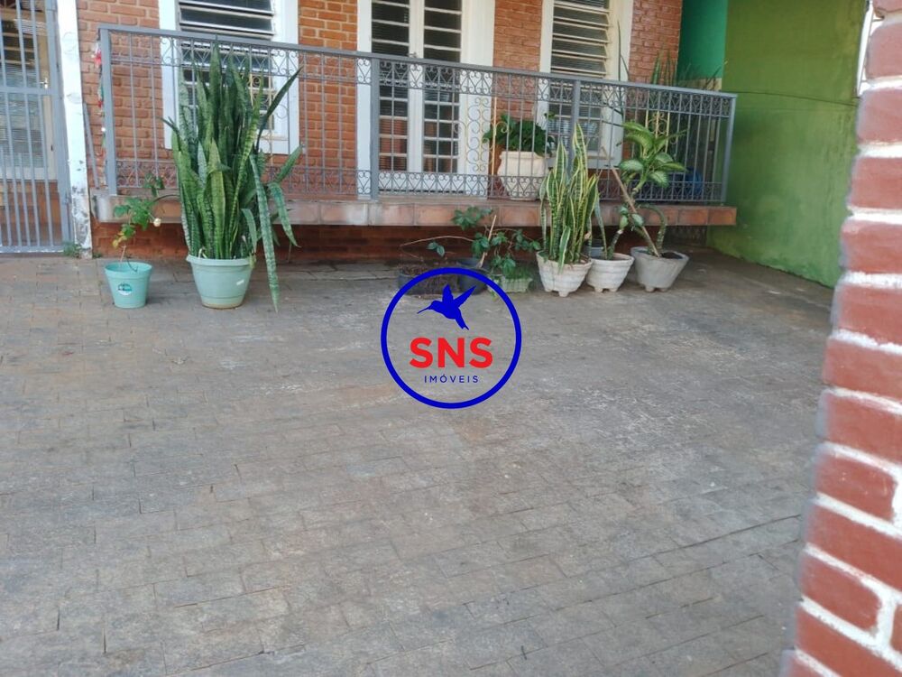 Casa à venda com 3 quartos, 142m² - Foto 4
