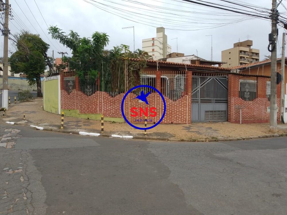 Casa à venda com 3 quartos, 142m² - Foto 2