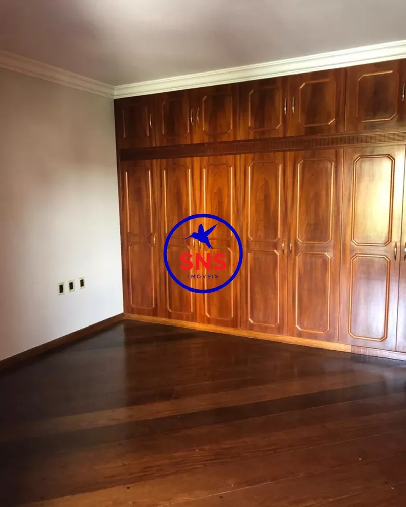 Apartamento à venda com 4 quartos, 238m² - Foto 3