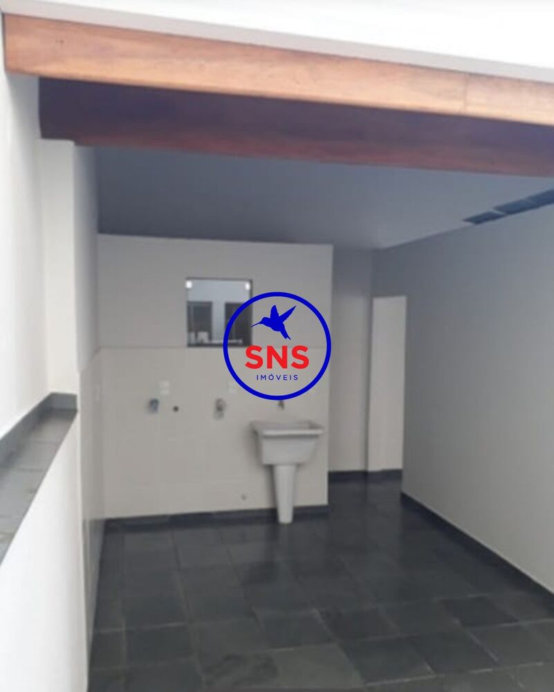 Sobrado, 4 quartos, 238 m² - Foto 1