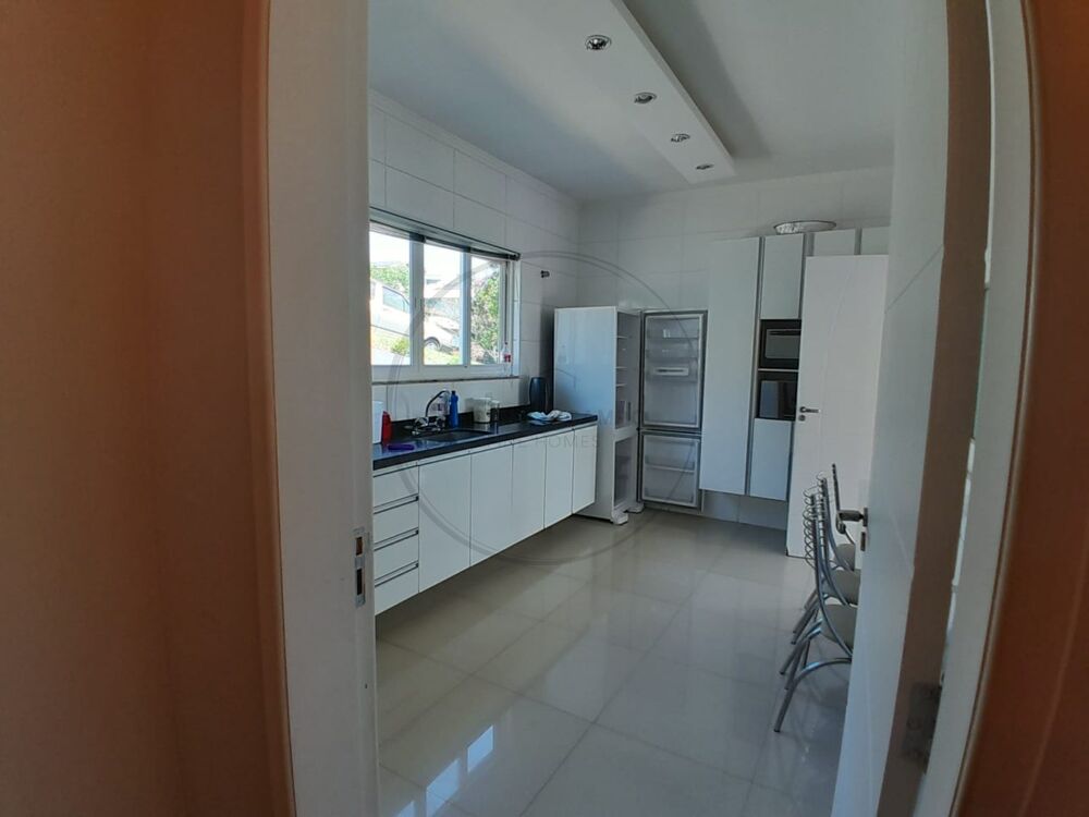 Casa de Condomínio à venda e aluguel com 8 quartos, 1200m² - Foto 9