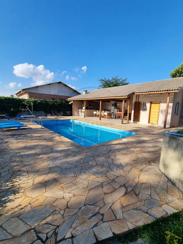 Chácara, 3 quartos, 1200 m² - Foto 2